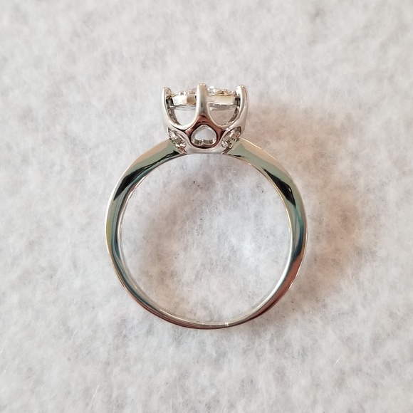 Sterling Illusion Setting Solitaire - Picture 3 of 5